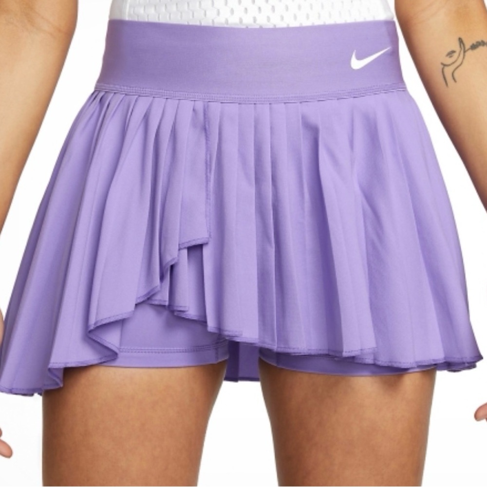 Nike Women's Lavender skirt skort tennis Pickelball XS and M new with tag